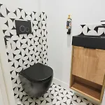 Modern -1br-2p- Marais * Париж
